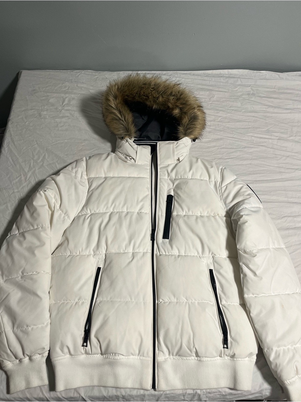 Nautica Men's Cream White Puffer Jacket with Faux Fur Hood Trim